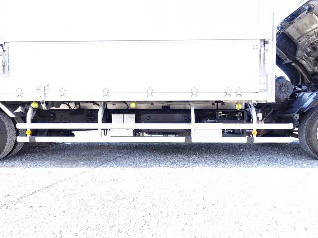 いすゞ フォワード 2RG-FRR90T2(2WD)の写真14