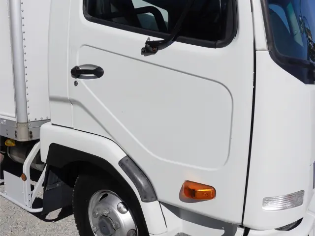 三菱 ファイター 2KG-FK71F(2WD)の写真5