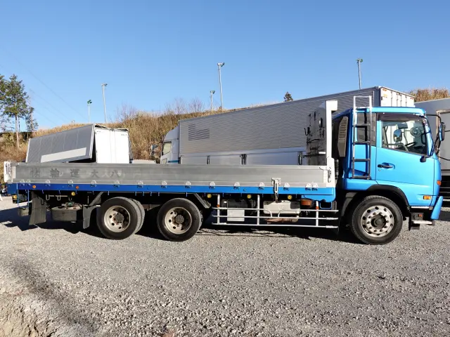 UD コンドル LDG-PW39L(6x4)の写真6