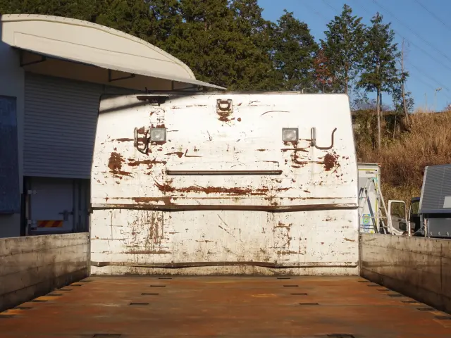 UD コンドル LDG-PW39L(6x4)の写真16