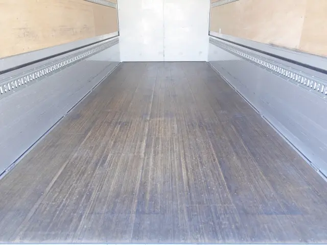 日野 レンジャー 2KG-FD2ABG(2WD)の写真16