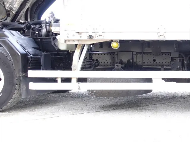 いすゞ フォワード 2RG-FRR90T2(2WD)の写真24