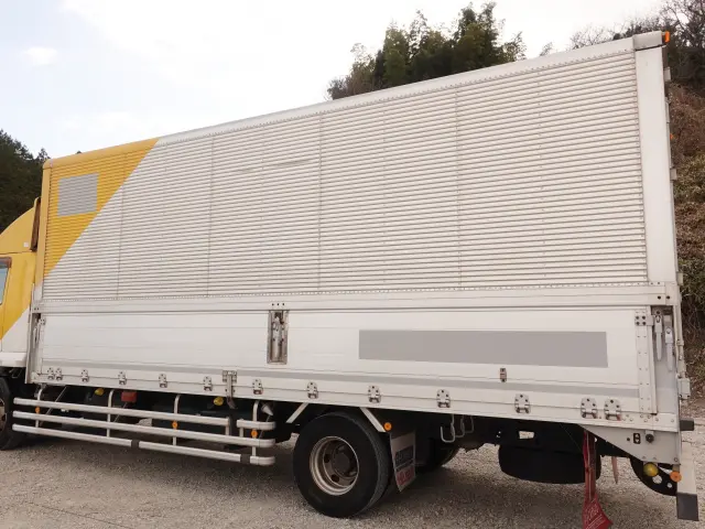 いすゞ フォワード SKG-FSR90T2(2WD)の写真8