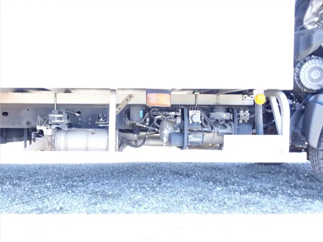 日野 レンジャー 2KG-FC2ABA(2WD)の写真22