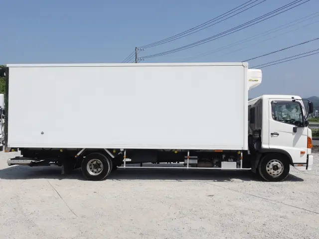 日野 レンジャー TKG-FC9JLAA(2WD)の写真6