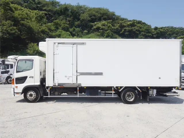 日野 レンジャー TKG-FC9JLAA(2WD)の写真9