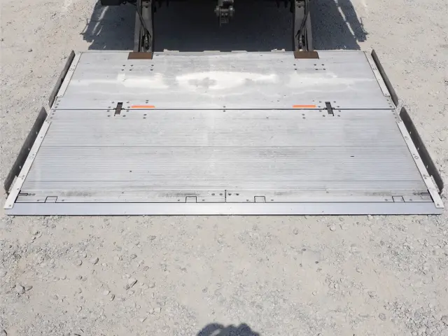 日野 レンジャー TKG-FC9JLAA(2WD)の写真11