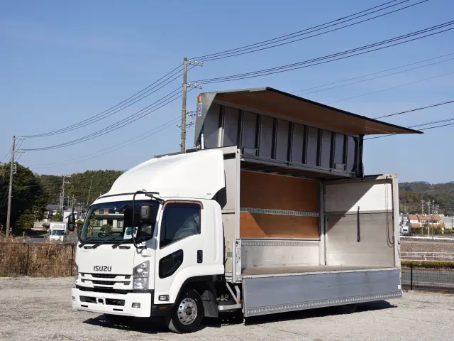 いすゞ フォワード TKG-FRR90T2(2WD)の写真28