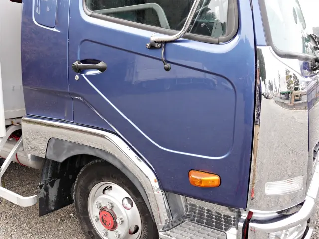 三菱 ファイター TKG-FK64F(2WD)の写真6