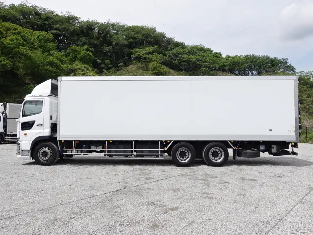 日野 プロフィア 2DG-FR1AHG(6x2)の写真13