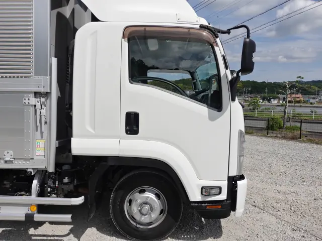 いすゞ フォワード TKG-FRR90S2(2WD)の写真7