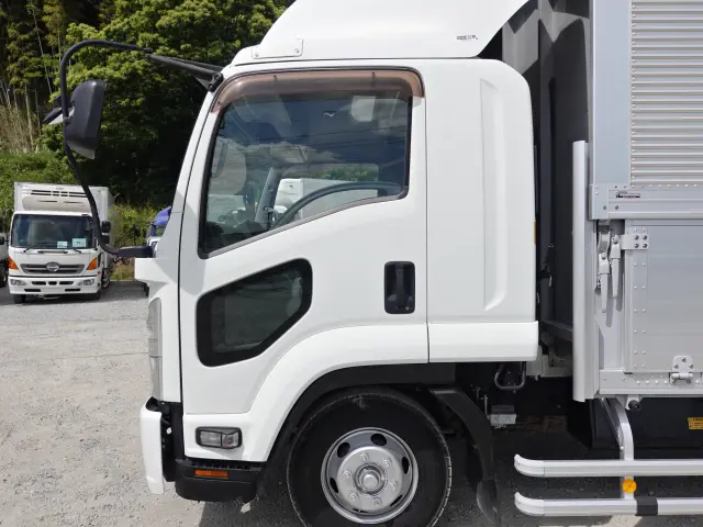 いすゞ フォワード TKG-FRR90S2(2WD)の写真14