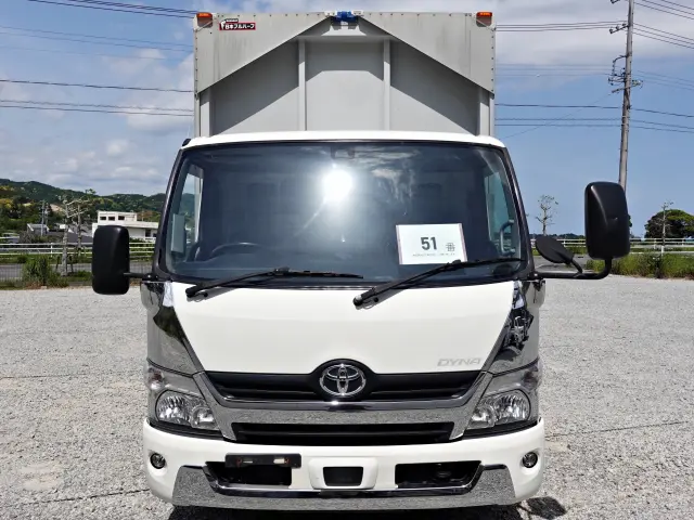 トヨタ ダイナ TPG-XZU712(2WD)の写真3
