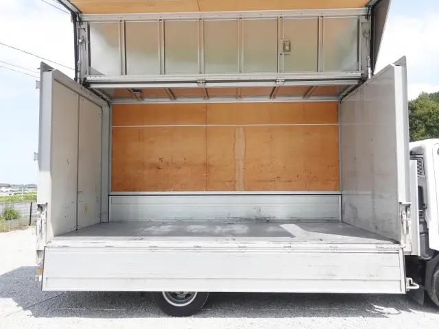 トヨタ ダイナ TPG-XZU712(2WD)の写真14