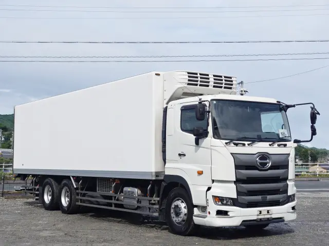 日野 プロフィア 2DG-FR1AHG(6x2)の写真26