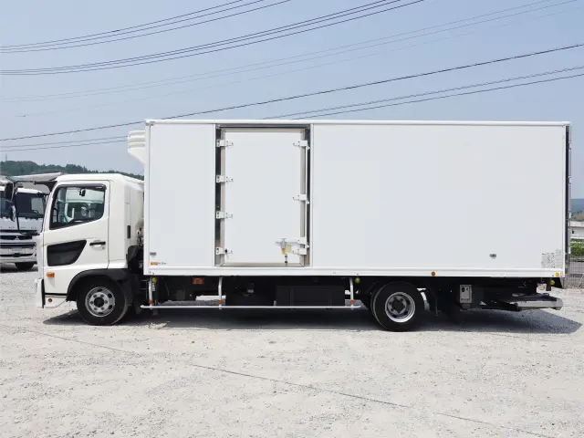 日野 レンジャー 2KG-FC2ABA(2WD)の写真7