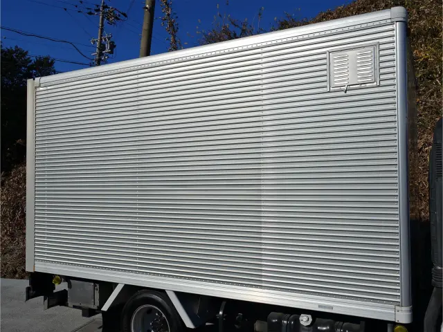 いすゞ エルフ SKG-NPR85AN(2WD)の写真9