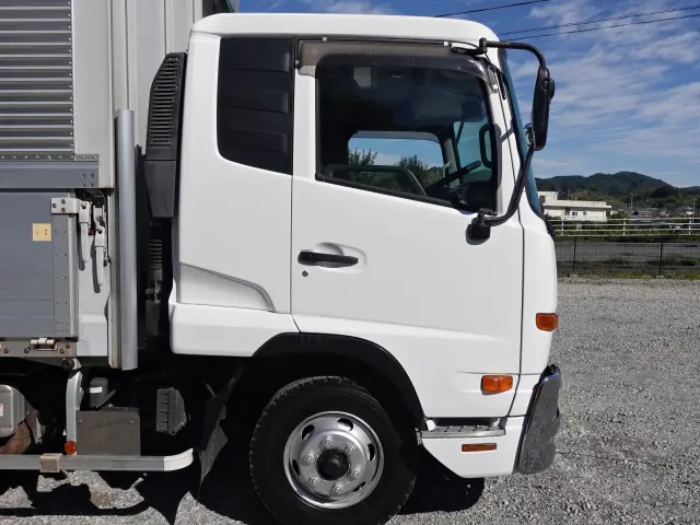 UD コンドル TKG-MK38L(2WD)の写真7