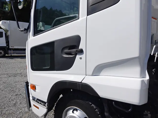 UD コンドル TKG-MK38L(2WD)の写真14