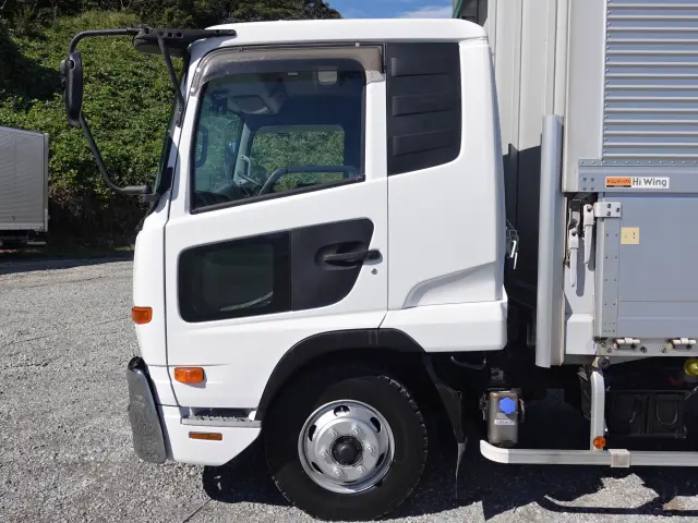 UD コンドル TKG-MK38L(2WD)の写真15
