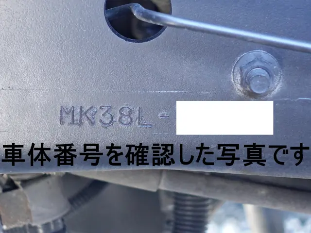 UD コンドル TKG-MK38L(2WD)の写真21