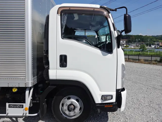 いすゞ フォワード TKG-FRR90S2(2WD)の写真6