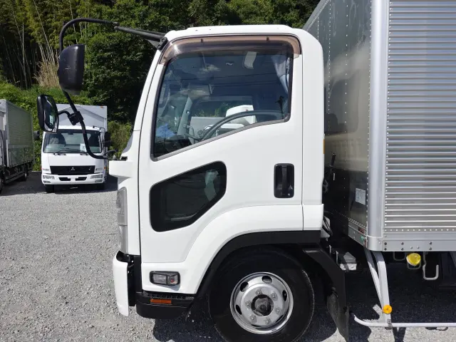 いすゞ フォワード TKG-FRR90S2(2WD)の写真11