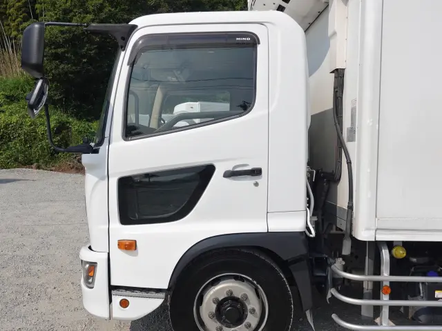 日野 レンジャー 2KG-FJ2ABG(2WD)の写真10