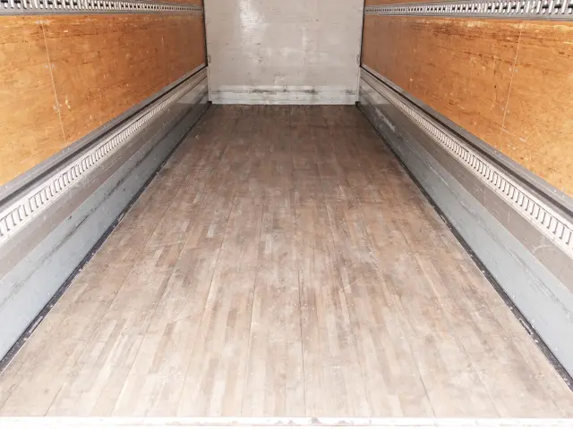 三菱 ファイター TKG-FK61F(2WD)の写真13