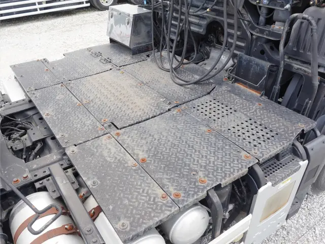 日野 プロフィア LKG-SH1EDAG(2WD)の写真16