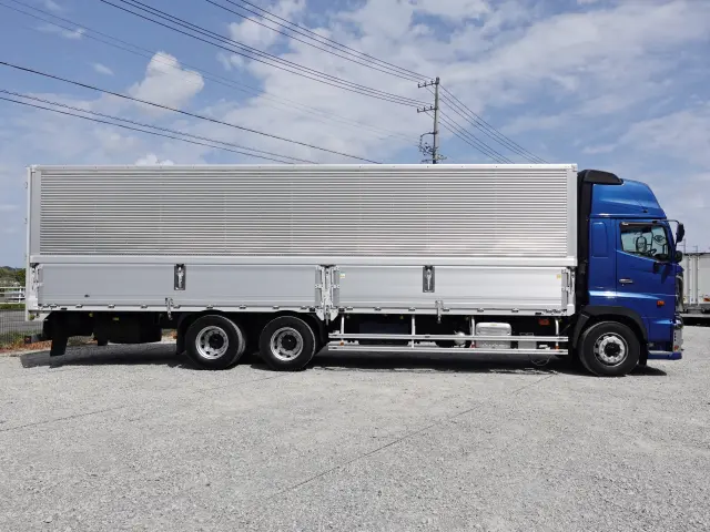 日野 プロフィア 2DG-FR1AHG(6x2)の写真9