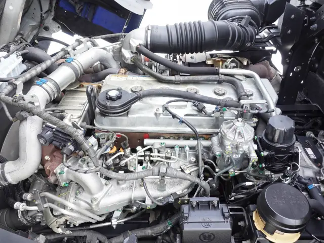 日野 プロフィア 2DG-FR1AHG(6x2)の写真21