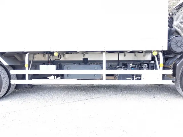 いすゞ フォワード 2PG-FRR90T2(2WD)の写真17