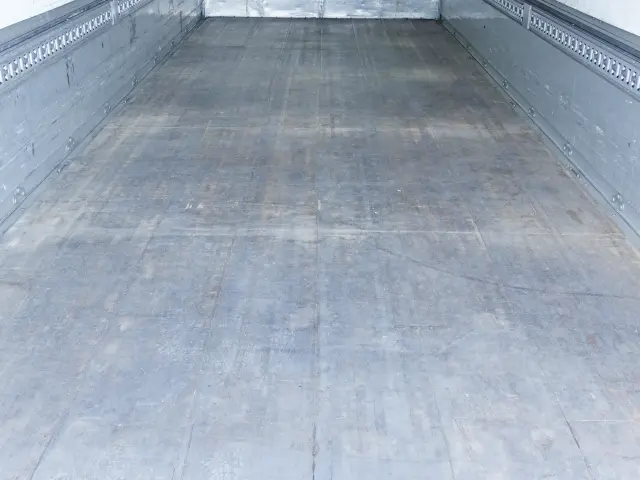 三菱 ファイター TKG-FK64F(2WD)の写真11