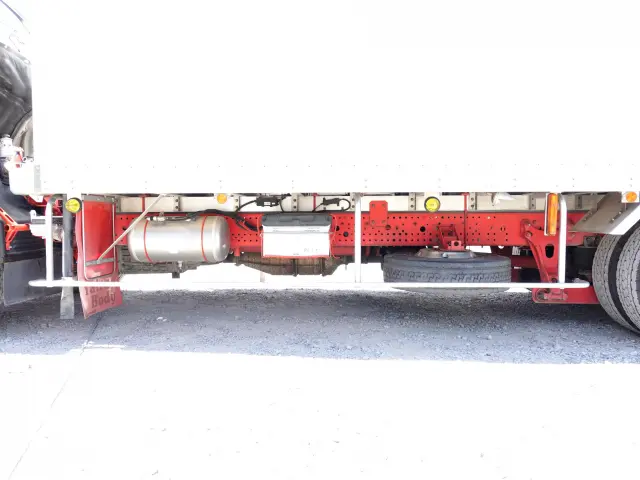 いすゞ フォワード TKG-FRR90T2(2WD)の写真19