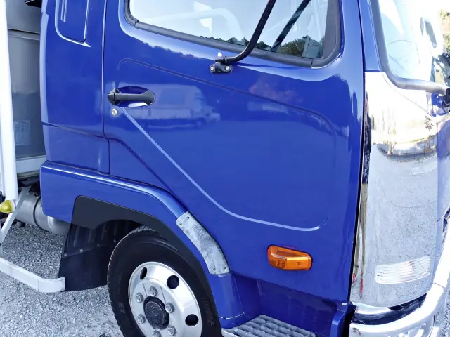 三菱 ファイター TKG-FK64F(2WD)の写真6