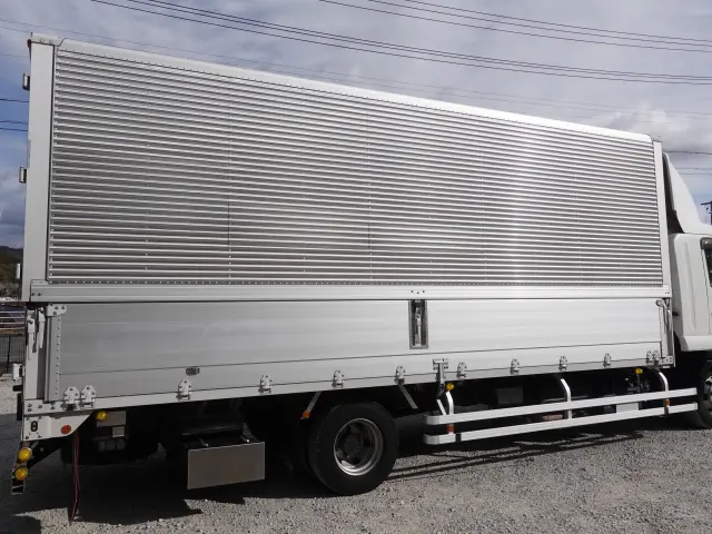 いすゞ フォワード 2RC-FRR90S2(2WD)の写真8