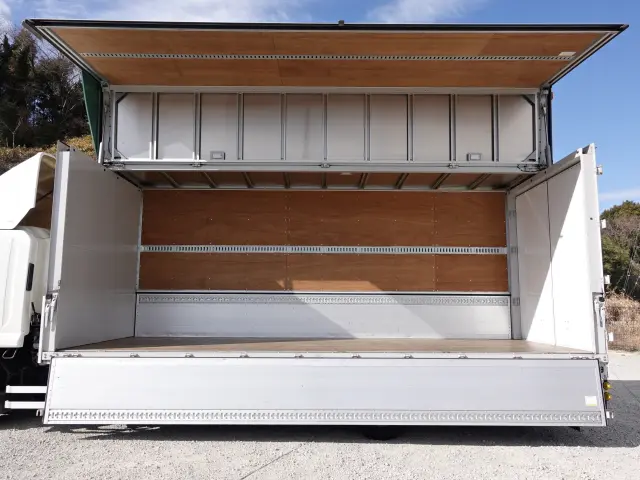 いすゞ フォワード 2RC-FRR90S2(2WD)の写真14