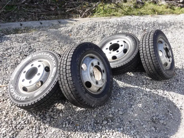 いすゞ エルフ BKG-LPR85AN(2WD)の写真3