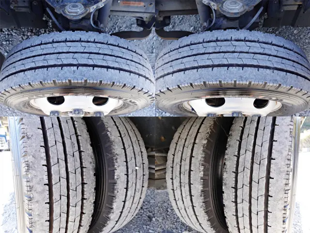 いすゞ エルフ BKG-LPR85AN(2WD)の写真19