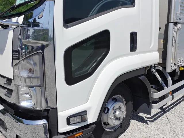 いすゞ フォワード 2RG-FRR90T2(2WD)の写真6
