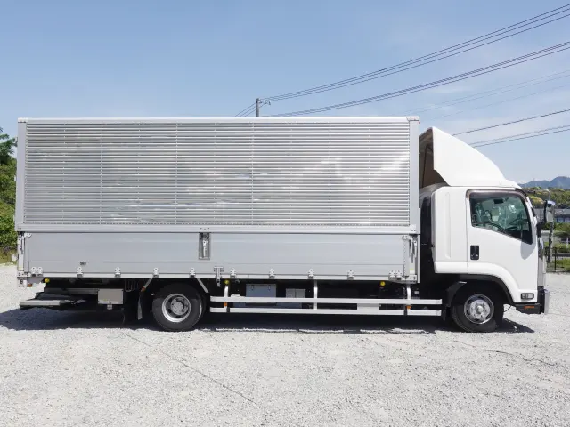 いすゞ フォワード 2RG-FRR90T2(2WD)の写真10