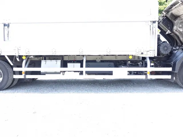 いすゞ フォワード 2RG-FRR90T2(2WD)の写真20