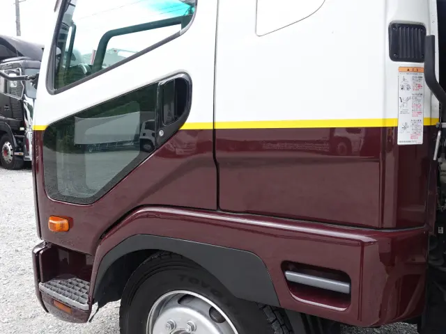 三菱 ファイター 2KG-FK62FZ(2WD)の写真15