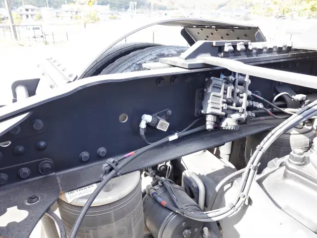 ＵＤ クオン 2PG-GK5AAD(2WD)の写真21