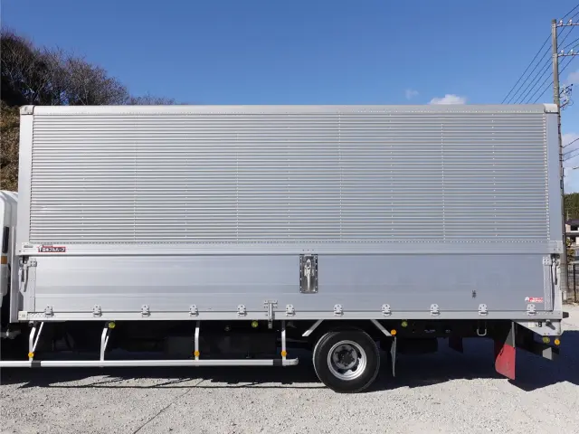 いすゞ フォワード TKG-FRR90S2(2WD)の写真9