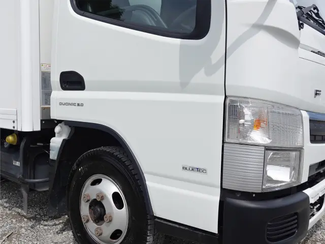 三菱 キャンター TPG-FBA20(2WD)の写真6
