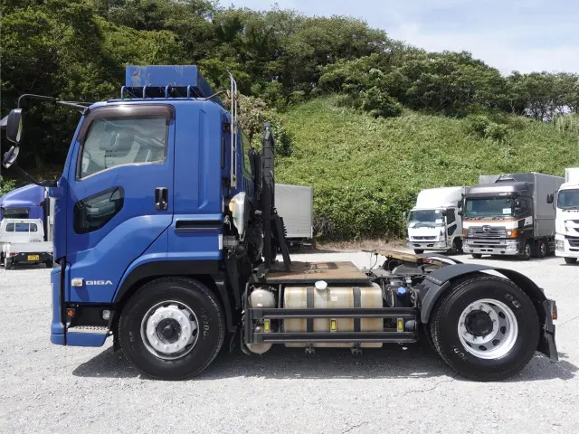 いすゞ ギガ QKG-EXD52BD(2WD)の写真7