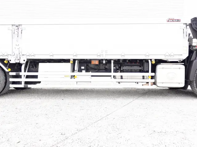 UD クオン QKG-DC5ZA(6x2)の写真19