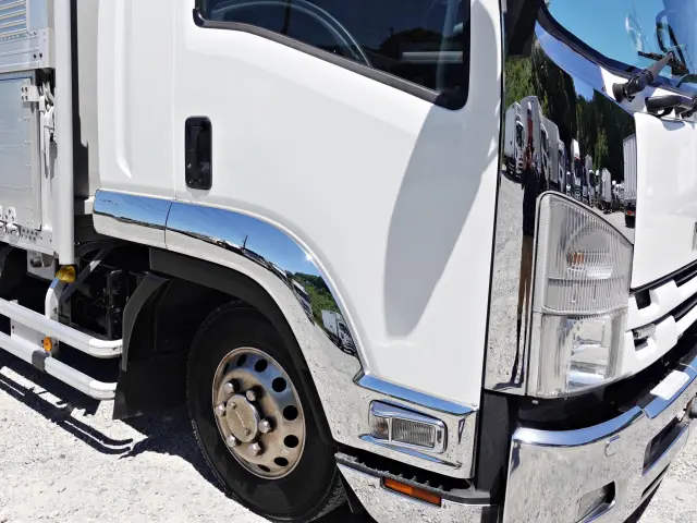いすゞ フォワード TKG-FRR90T2(2WD)の写真6